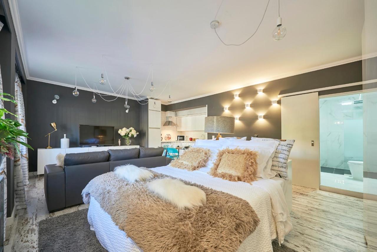 In Bed With Lisbon - Lux4You Taguspark Massama Esterno foto