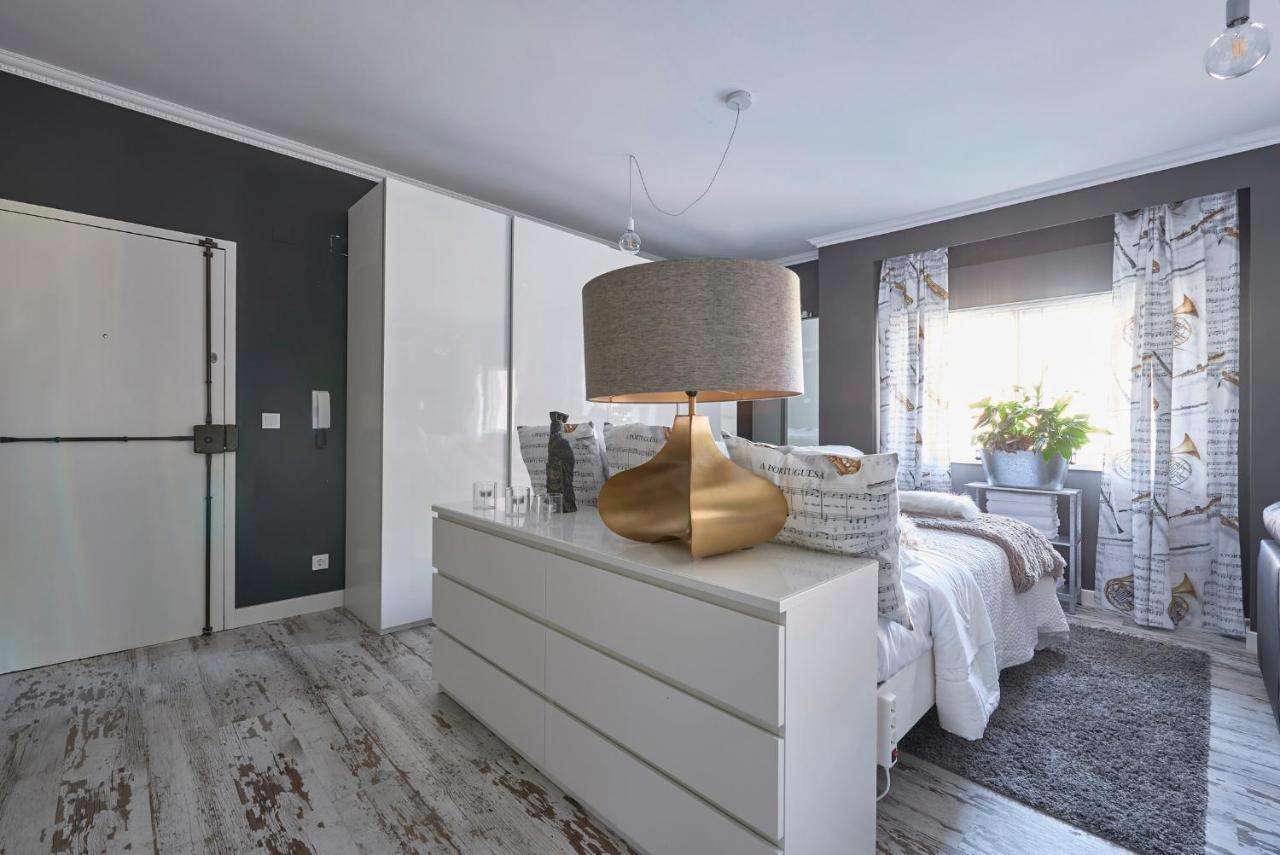 In Bed With Lisbon - Lux4You Taguspark Massama Esterno foto