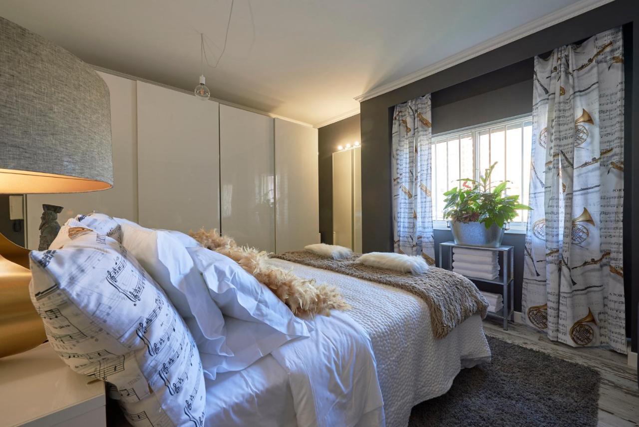 In Bed With Lisbon - Lux4You Taguspark Massama Esterno foto