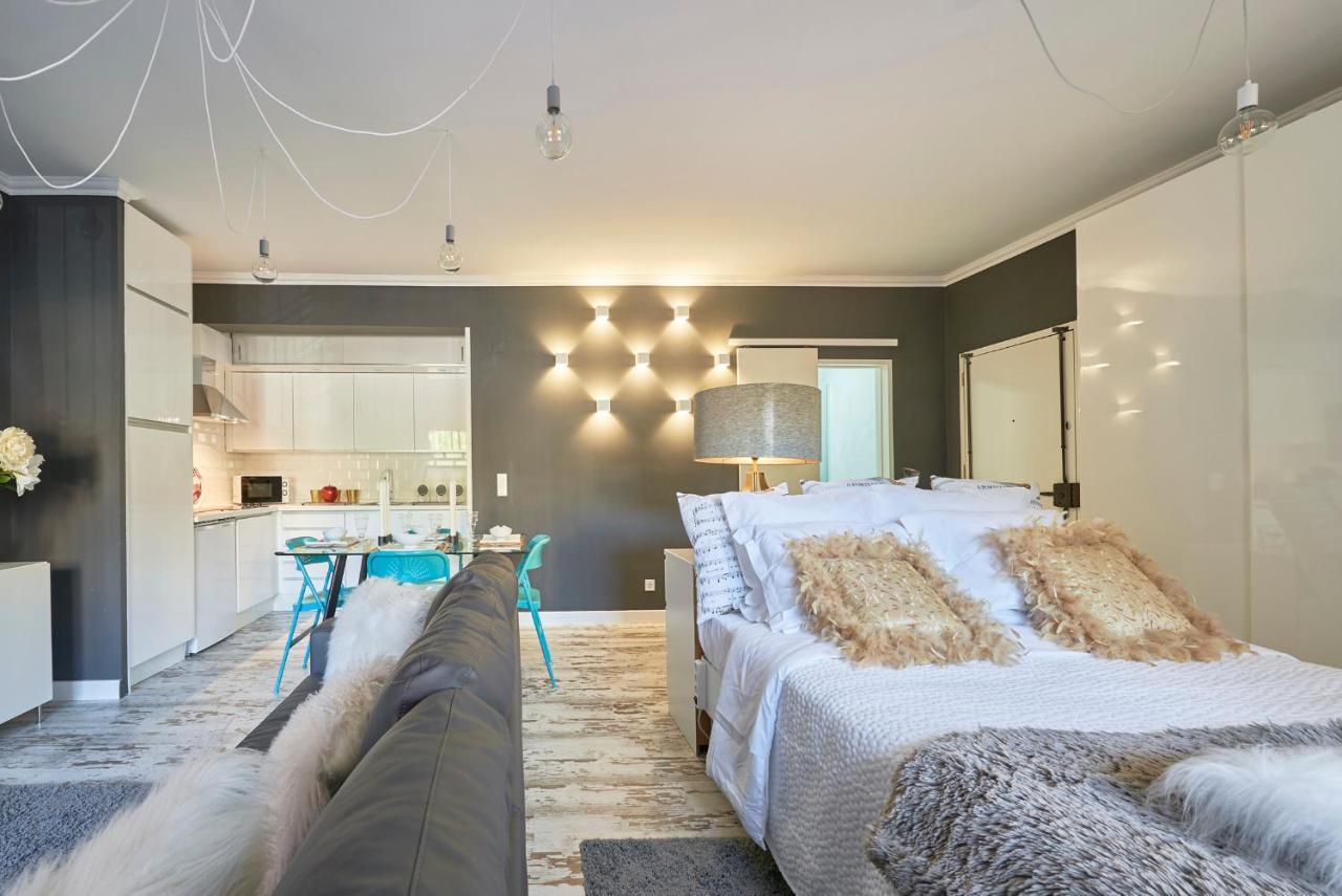 In Bed With Lisbon - Lux4You Taguspark Massama Esterno foto